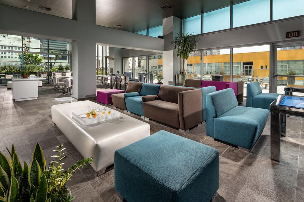 Luxurious Highrise 2B 2B Apartment Heart Of Downtown La Los Angeles Szoba fotó